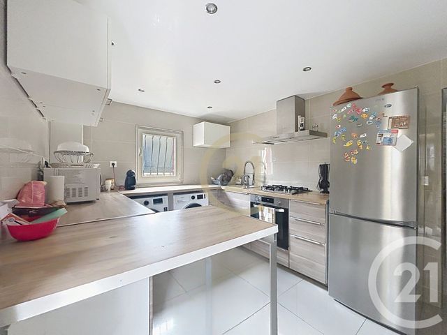 maison à vendre - 5 pièces - 88.37 m2 - BONDY - 93 - ILE-DE-FRANCE - Century 21 Ricard Immobilier