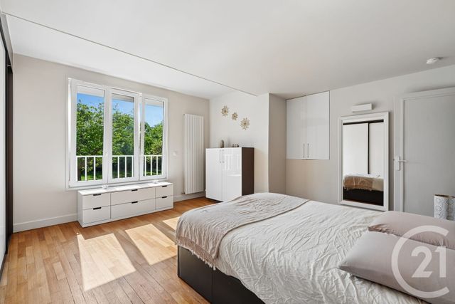 maison à vendre - 8 pièces - 176.22 m2 - VILLEMOMBLE - 93 - ILE-DE-FRANCE - Century 21 Ricard Immobilier