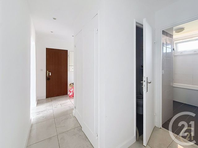 Appartement F3 à vendre - 3 pièces - 59.44 m2 - BONDY - 93 - ILE-DE-FRANCE - Century 21 Ricard Immobilier