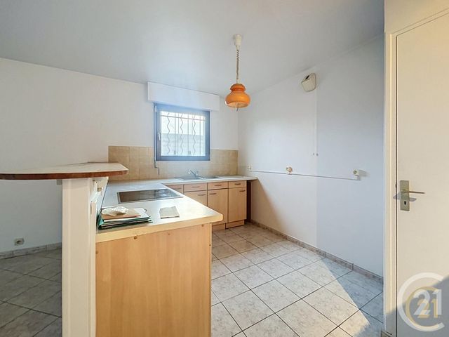 Appartement F3 à vendre - 3 pièces - 68.0 m2 - NOISY LE SEC - 93 - ILE-DE-FRANCE - Century 21 Ricard Immobilier