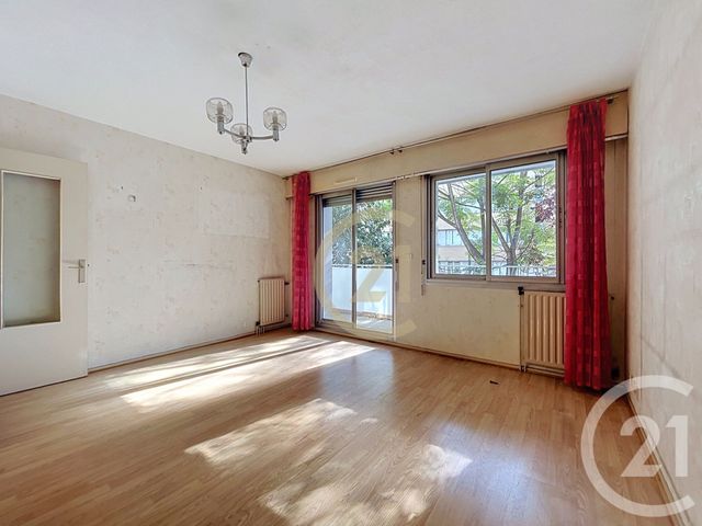 Appartement F2 à vendre - 2 pièces - 45.56 m2 - BAGNOLET - 93 - ILE-DE-FRANCE - Century 21 Ricard Immobilier