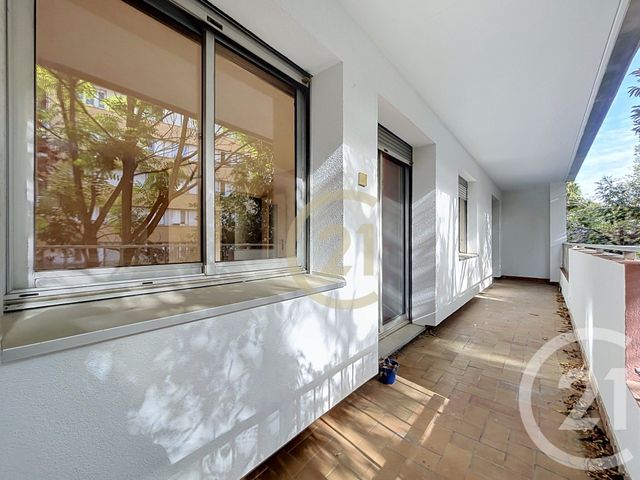 Appartement F2 à vendre - 2 pièces - 45.56 m2 - BAGNOLET - 93 - ILE-DE-FRANCE - Century 21 Ricard Immobilier