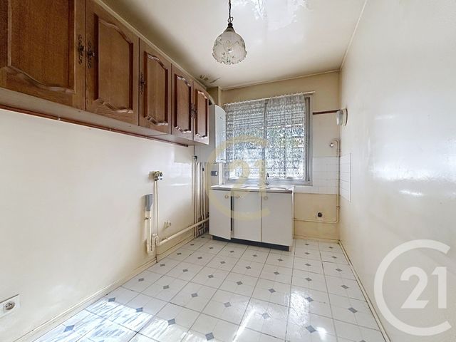 Appartement F2 à vendre - 2 pièces - 45.56 m2 - BAGNOLET - 93 - ILE-DE-FRANCE - Century 21 Ricard Immobilier