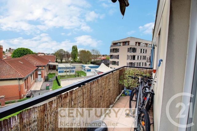 Appartement F4 à vendre - 4 pièces - 82.5 m2 - BONDY - 93 - ILE-DE-FRANCE - Century 21 Ricard Immobilier
